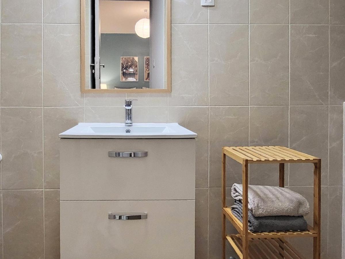 Appartement 1 Chambre, Cuisine, Coin Salon, Salle De Bain Saint-Claude Εξωτερικό φωτογραφία